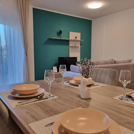 Apartmani Toni Drnis Ngoại thất bức ảnh