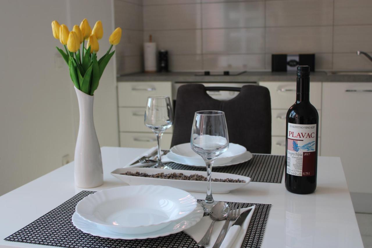 Apartmani Toni Drnis Ngoại thất bức ảnh