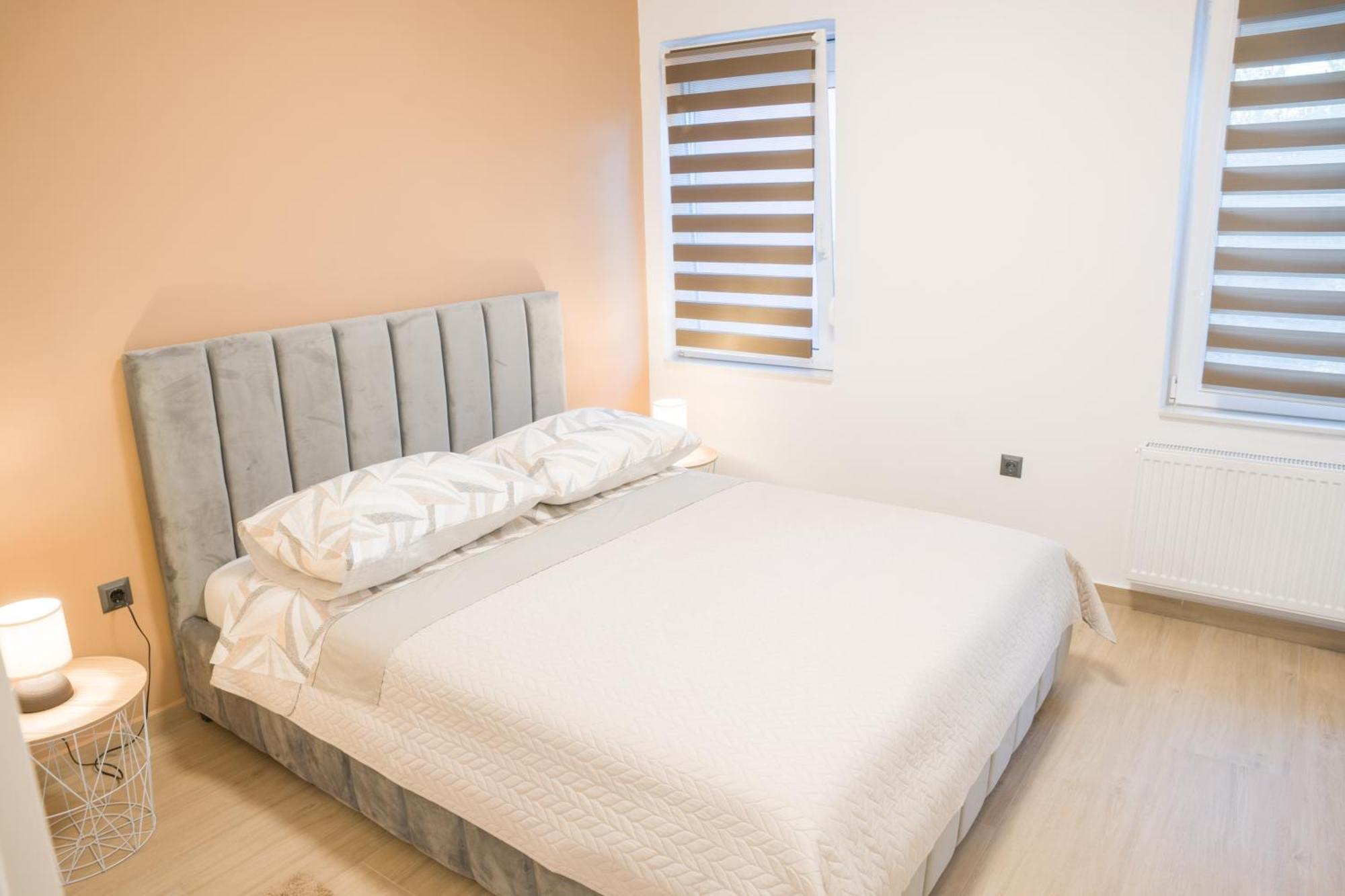 Apartmani Toni Drnis Ngoại thất bức ảnh